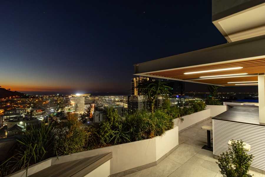 2 Bedroom Property for Sale in Cape Town City Centre Western Cape